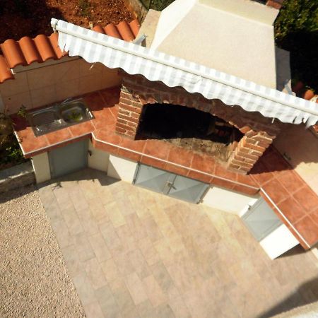 Apartments Lana And Lili Preko Exterior photo